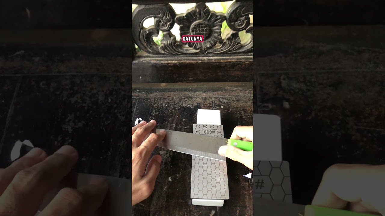 Kalian pakai Diamond plate atau batu asah untuk asah pisau?