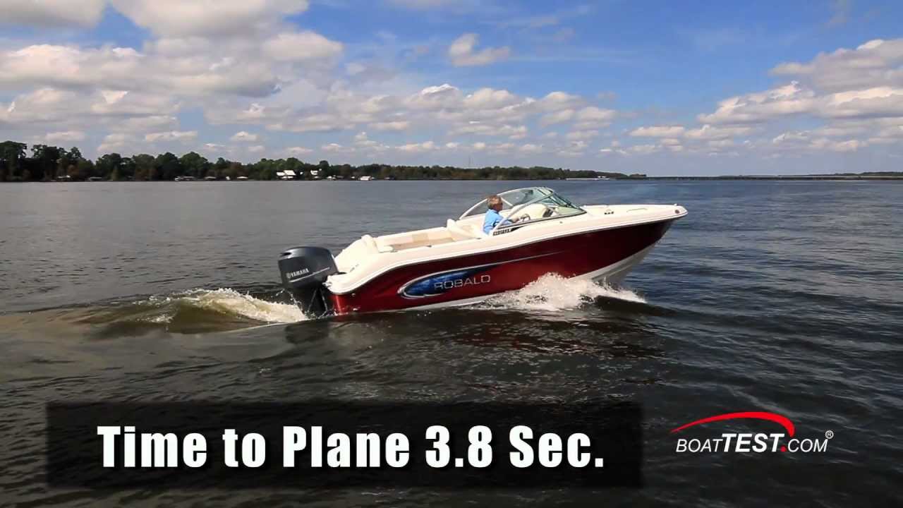Robalo R207 Test 2013- By BoatTest.com