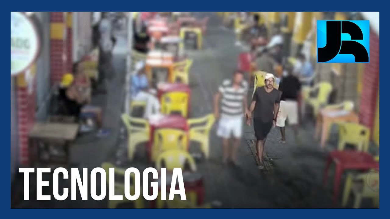 Câmeras com reconhecimento facial ajudam a identificar 80 foragidos no Carnaval de Salvador (BA)