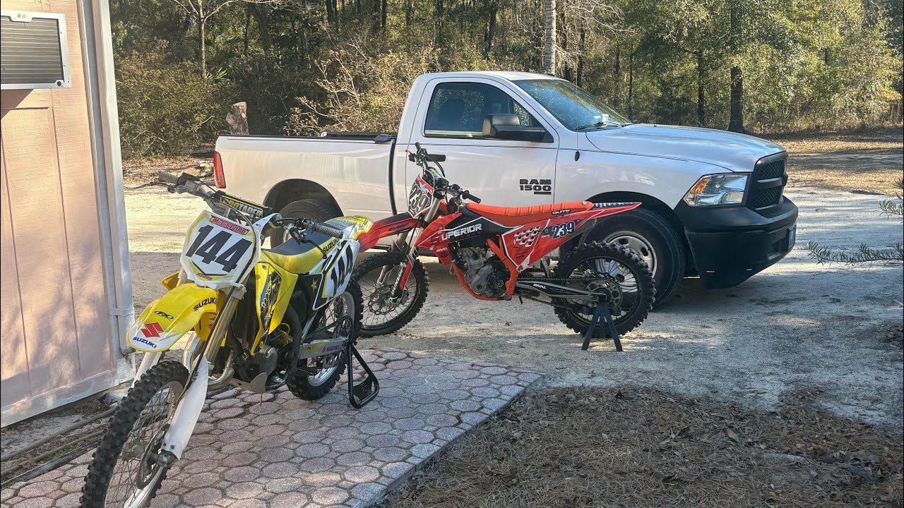 I CRASHED !!! Day at Croom with the Guys 