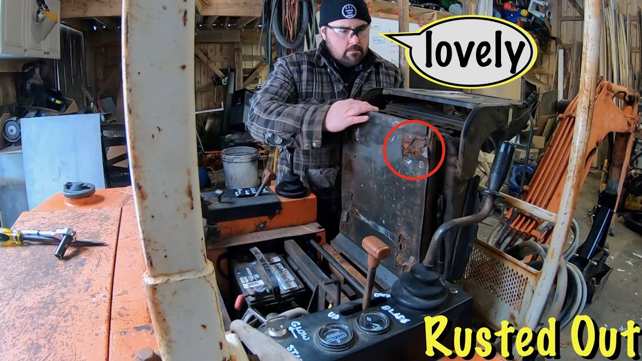 Mini Excavator Seat Completely Disintegrates (...Let's Make a New One)