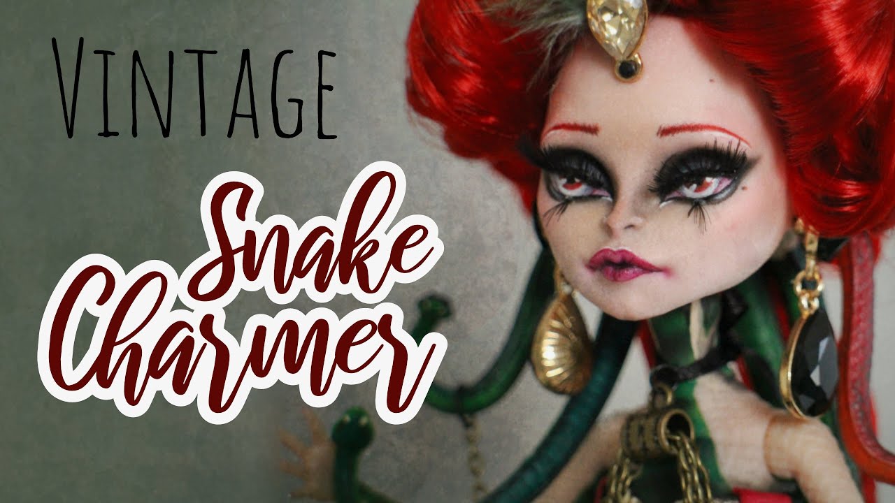 Repaint! | Circus Swap | Vintage snake charmer | Custom Monster High Doll