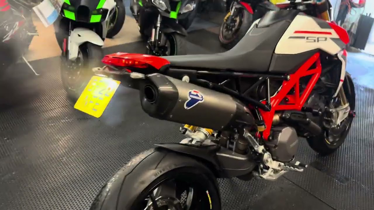 ducati hypermotard sp950
