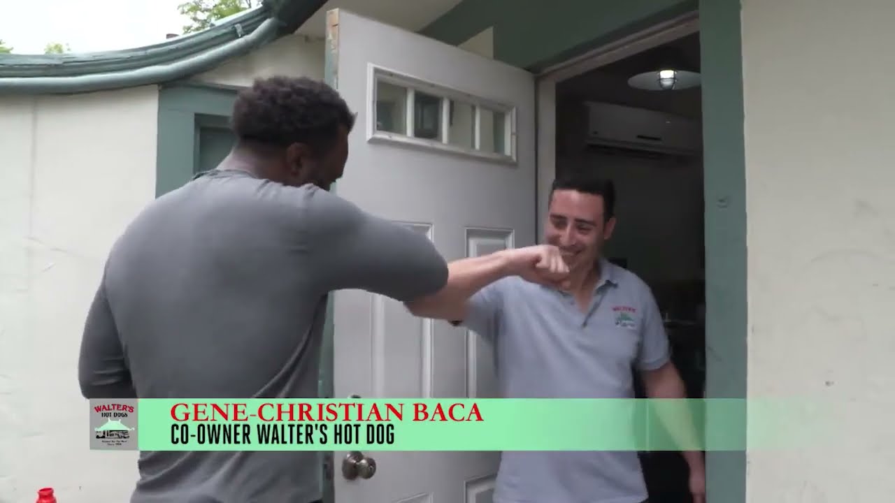 MSG Networks: Kazeem Famuyide Visits Walter's Hot Dog Stand