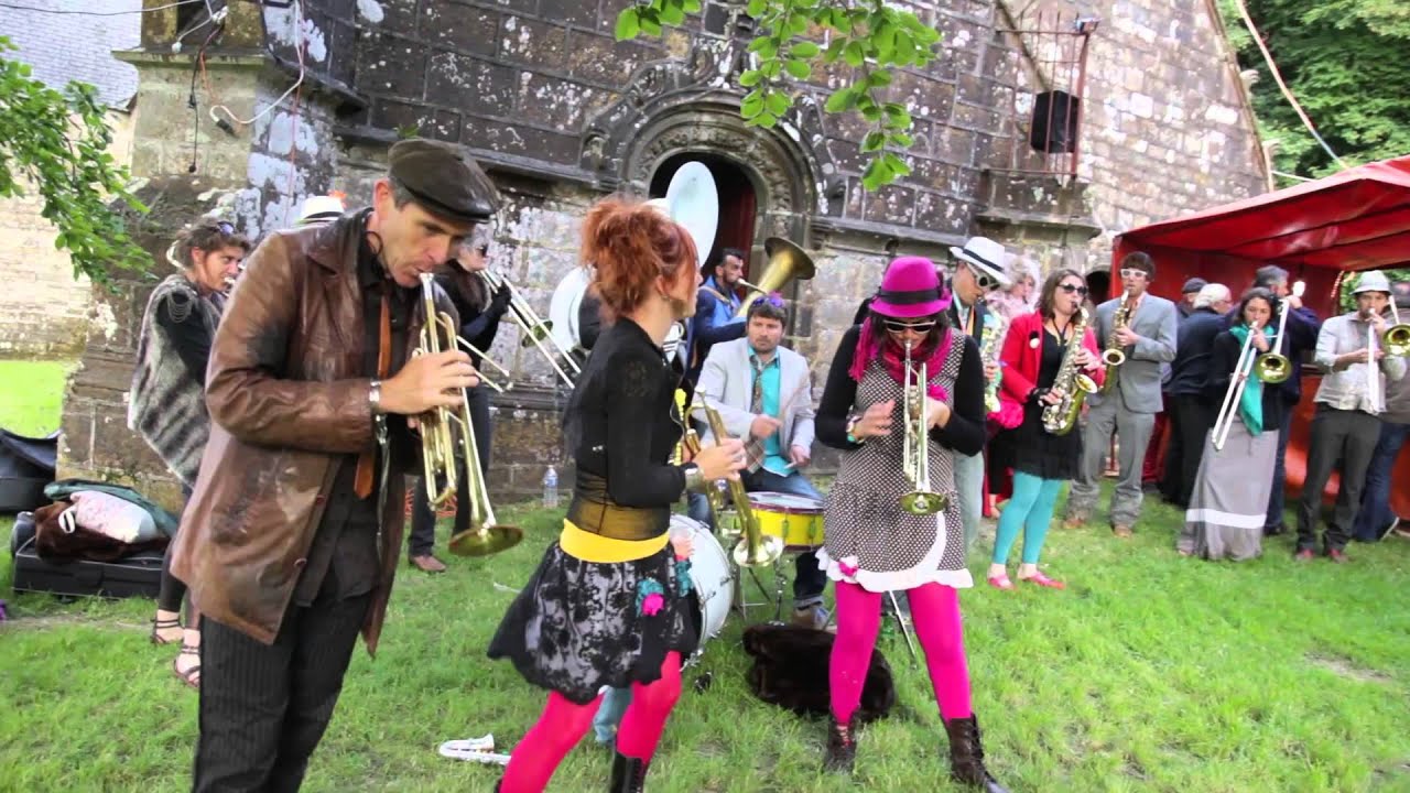 St Jean 2013 à Plougastel-Daoulas avec Banda Freux et le Théatre de la Greluche