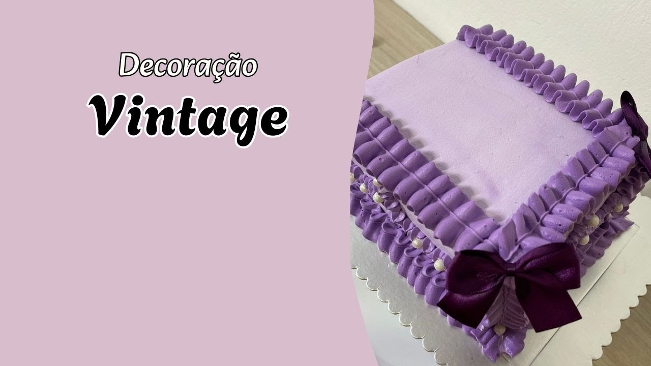 BOLO RETANGULAR VINTAGE EM CHANTILLY