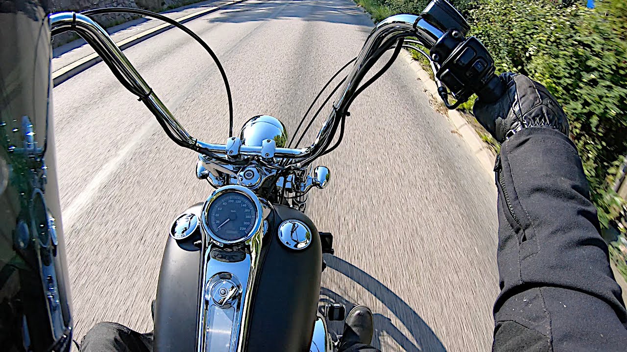 Harley-Davidson FXSTDI Softail Deuce Test Ride and Specs