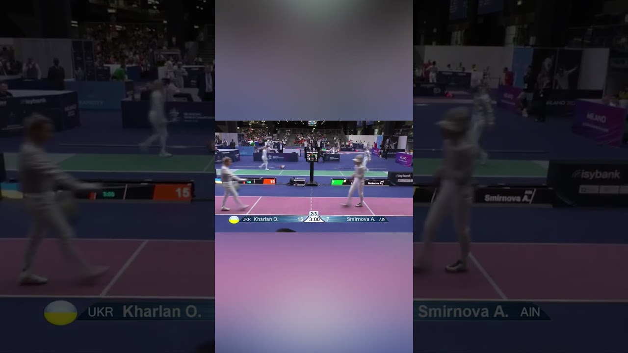 🇺🇦🇷🇺 Ukrainian fencer refuses handshake with Russian opponent 🤺 | #shorts | NYP Sports