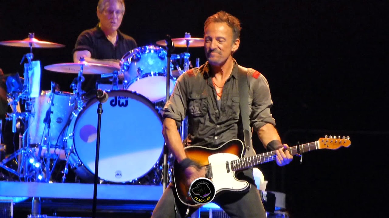 Johnny 99 - Bruce Springsteen & The E Street Band: (Uncasville, May 18, 2014)