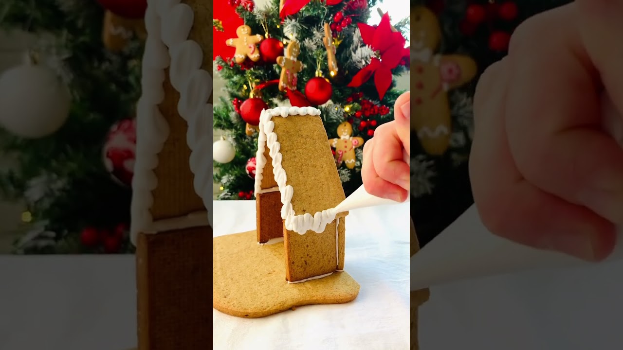 PAS A PAS CRÈCHE EN BISCUITS