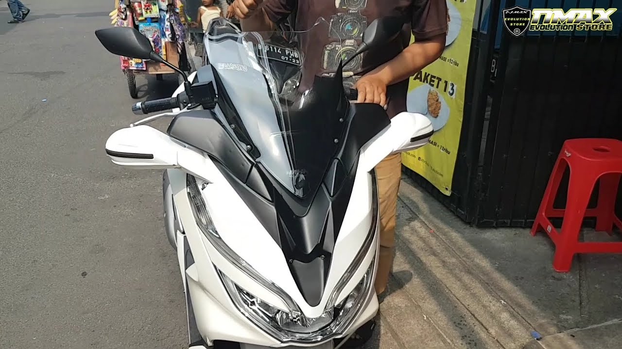 Pemasangan TAMENG WINDSHIELD+SPION MHR PCX NEW LOKAL