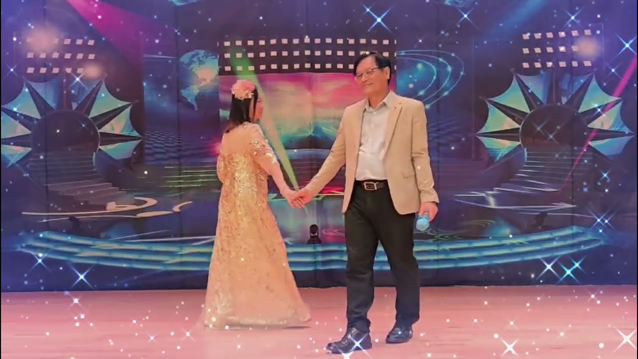 蘇州河邊  演唱: 静波/王鳳 ALlCE 鰂魚涌會堂 16/10/25年