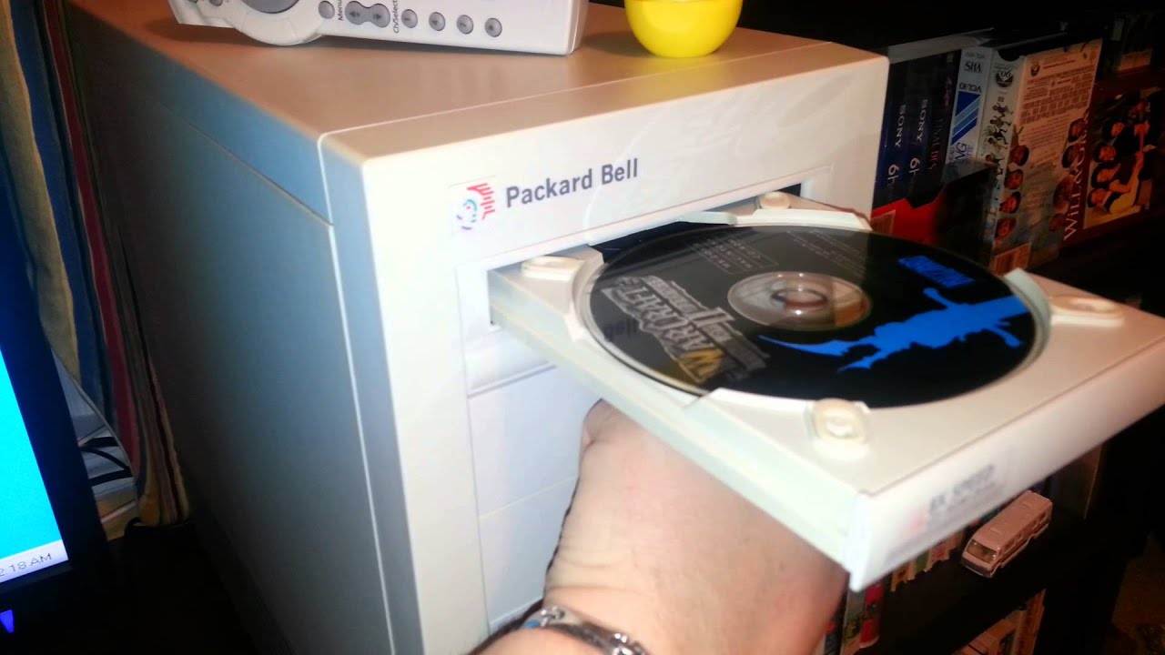 Packard Bell Multimedia D160 - Boot, Demo, Win95!