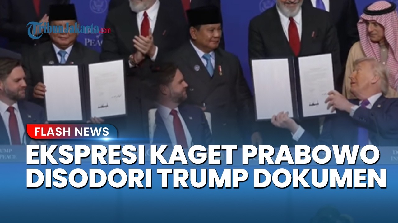 Ekspresi Kaget Prabowo Mendadak Disodori Trump Dokumen Perjanjian di KTT, Sampai Tunjuk Jari