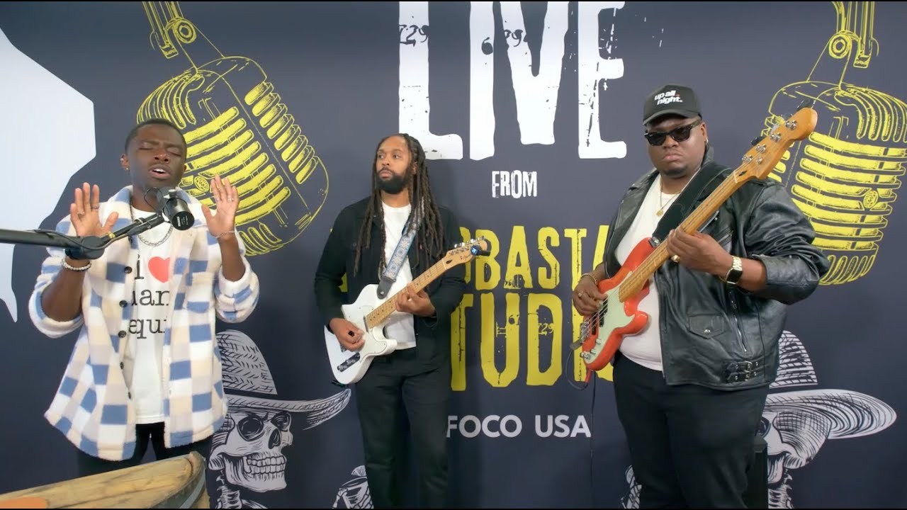 Lánre - STRANGERS Live Performance from The McBastards Studio