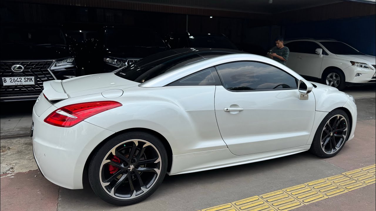 Special Coupe Toyota Celica Soarer Mercy CLC dan Peugeot RCZ di Arjuna Motor Jatiwaringin 