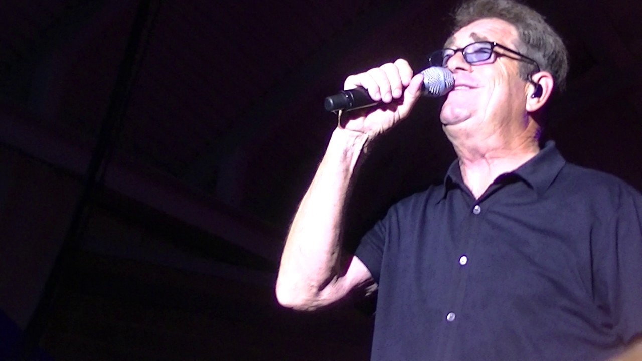 Huey Lewis and the News-While We're Young live in Oshkosh,WI 7-12-17