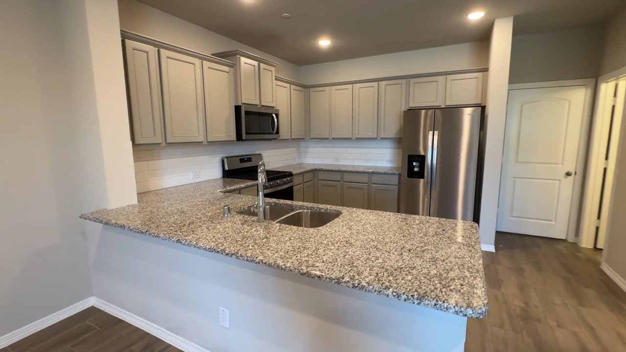 8041 Scanlan Trl. Townhome for sale in Sienna, Missouri City TX 77459
