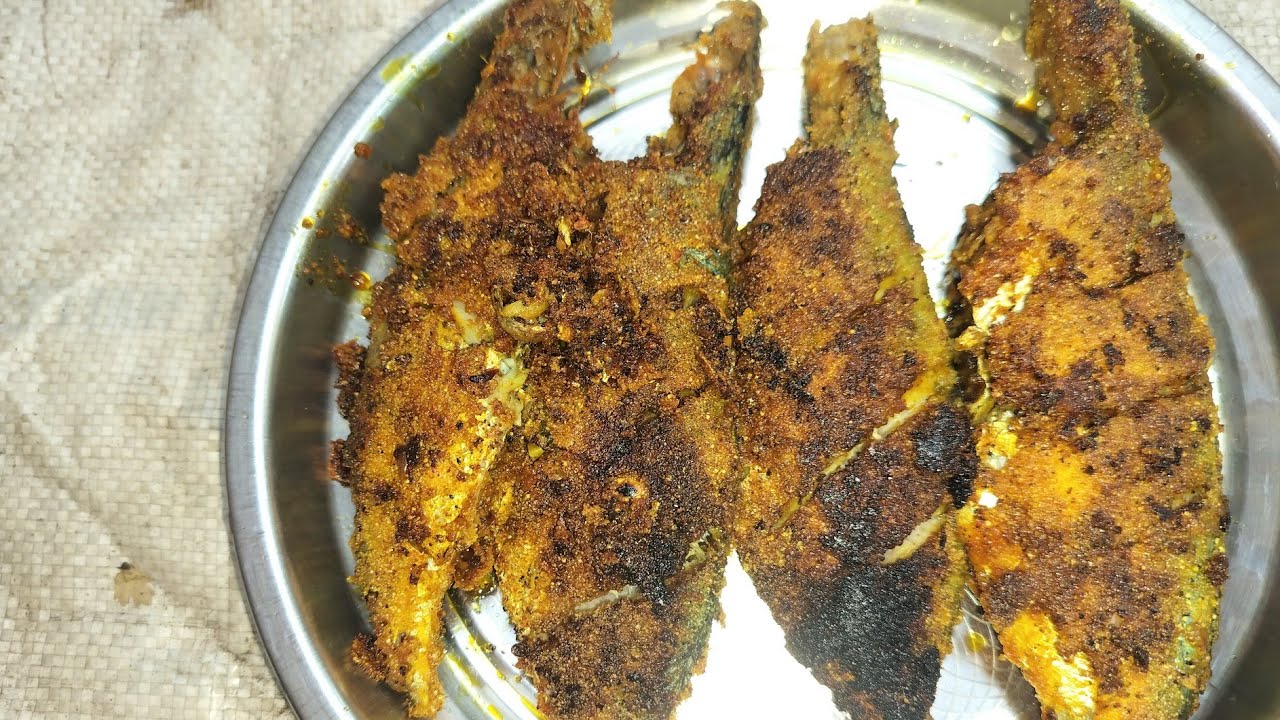 Chulhe Par Bangda Fish Fry 🐟 | Maharashtrian Adivasi Kitchen | Village Cooking