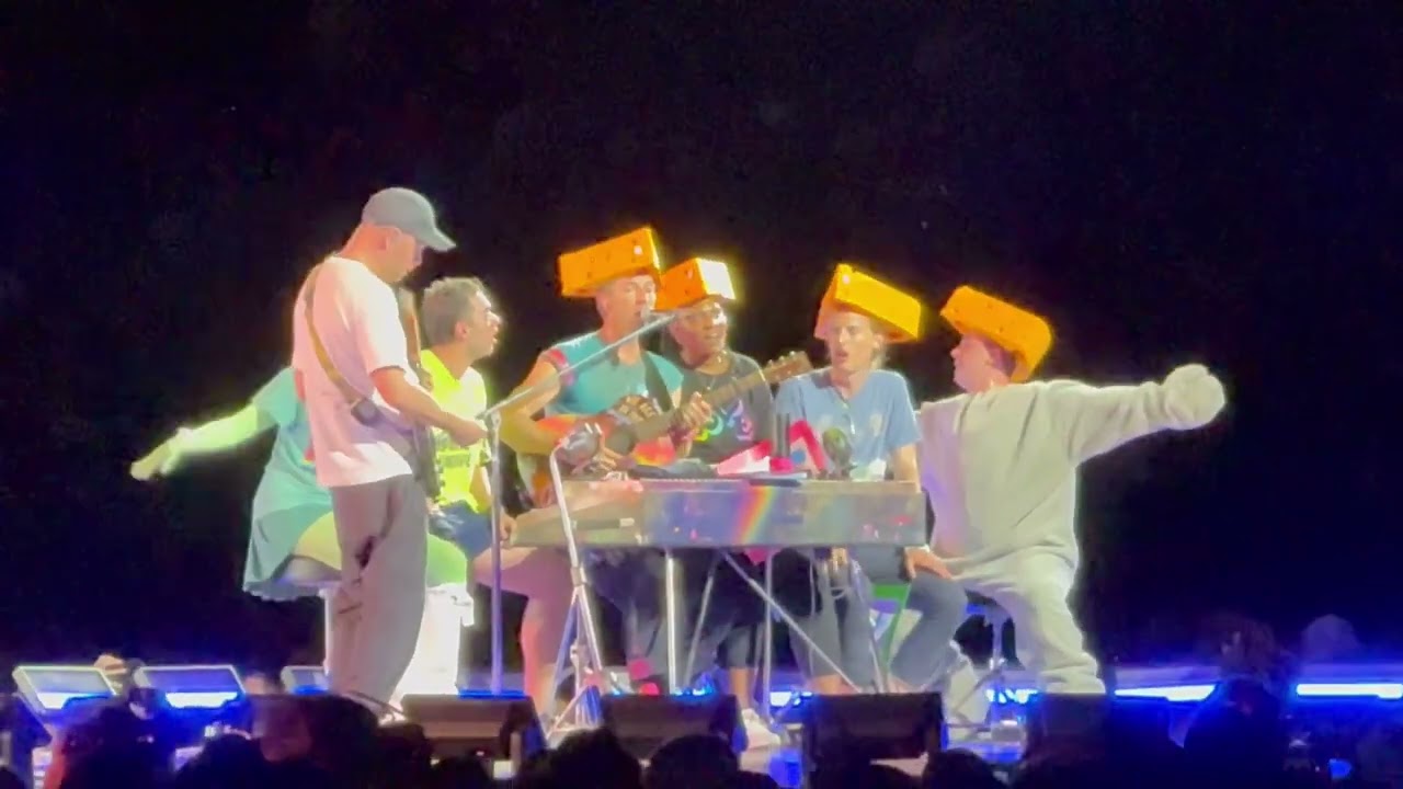 Coldplay - Us Against the World - Live in Madison 19.7.2025