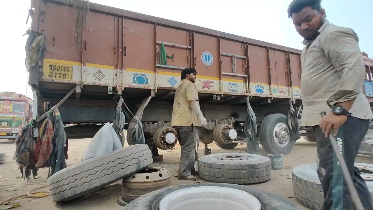 Housing - dummy  8 Tyres Powder | #mrzubu97 #work #automobile #explore 