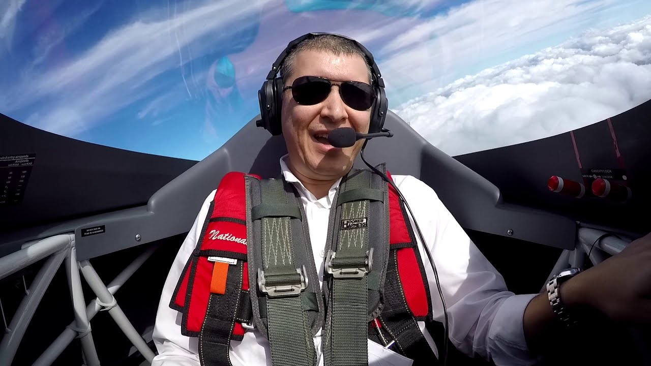 Пилотаж простой, сложный и высший (Аэробатика) на самолёте Экстра 330. Aerobatics on Extra 330.