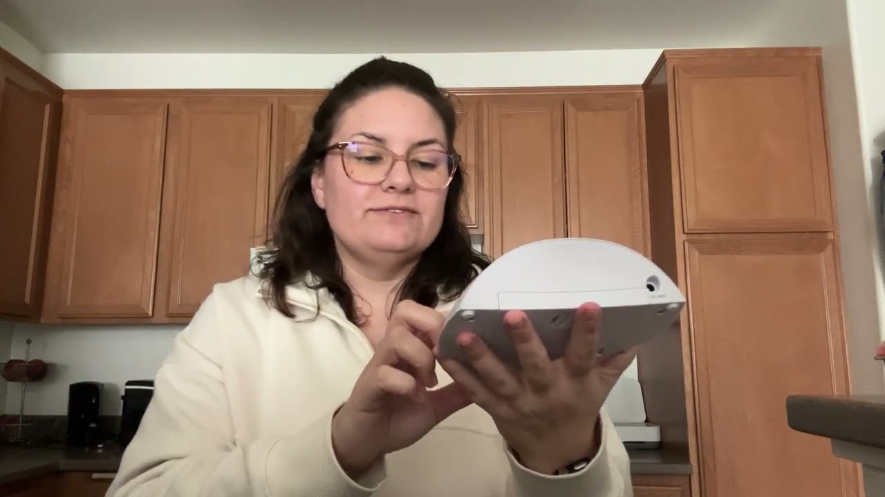 White Noise Machine for home, office, travel with 6 settings