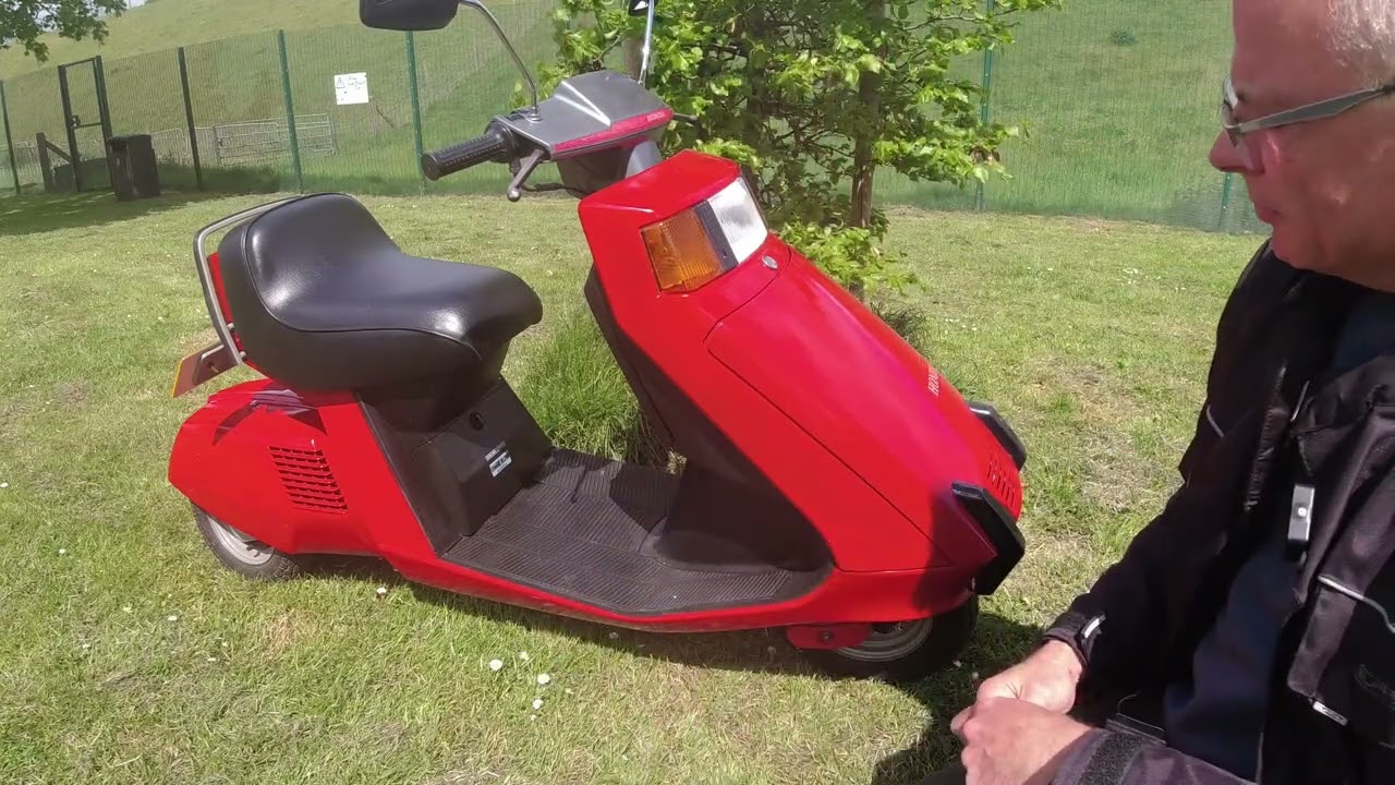 Honda Stream Moped  NV50 MSD Review