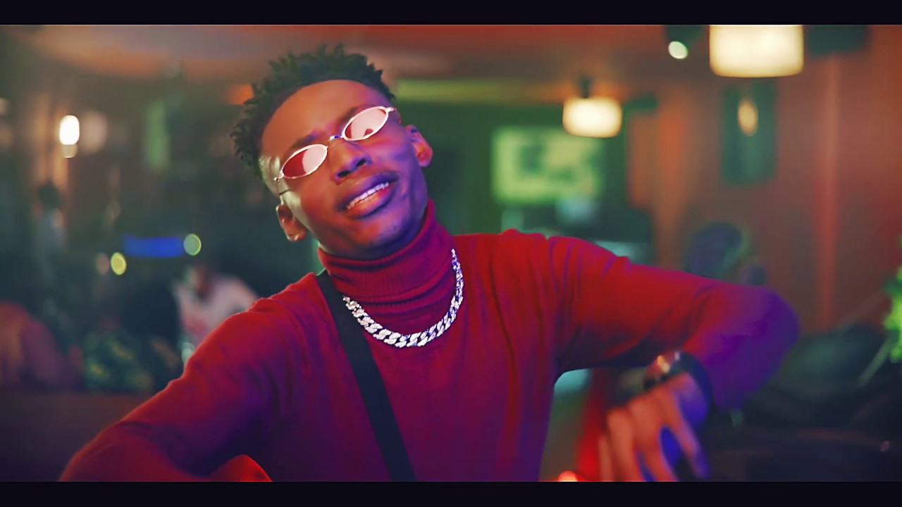 M-Pro - Chaud (De la t&ecirc;te aux pieds)[Official Video]