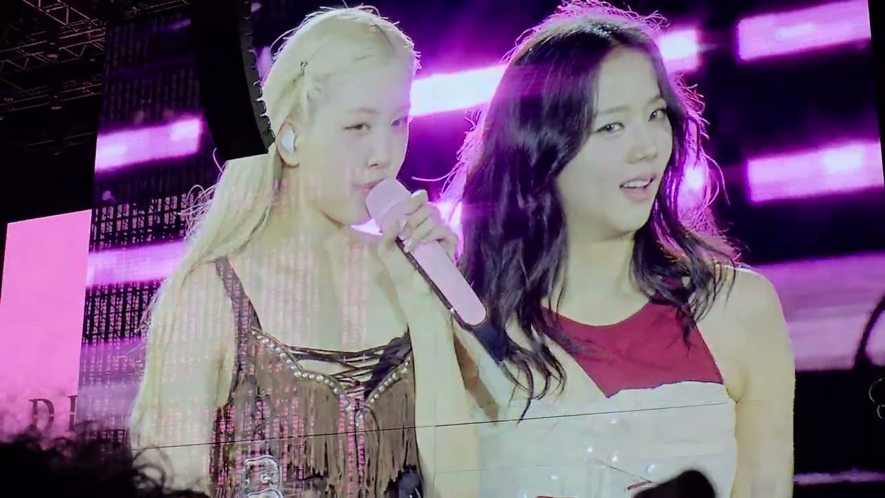 BLACKPINK Toronto Deadline Tour- Jump, Boombayha, DDU-DU DDU-DU, As If It's Your last, Forever Young