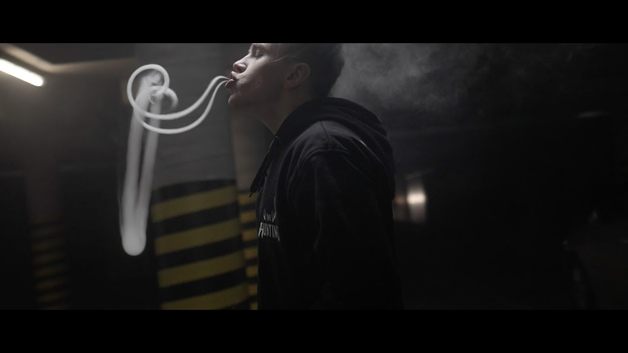 AMAZING VAPE TRICKS COMPILATION 2018