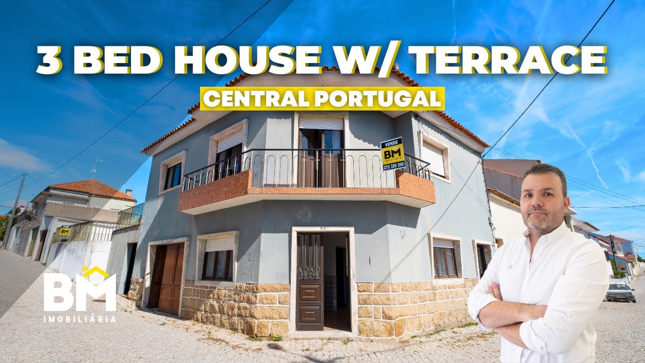 [Sold] Village House with terrace and garage in Central Portugal