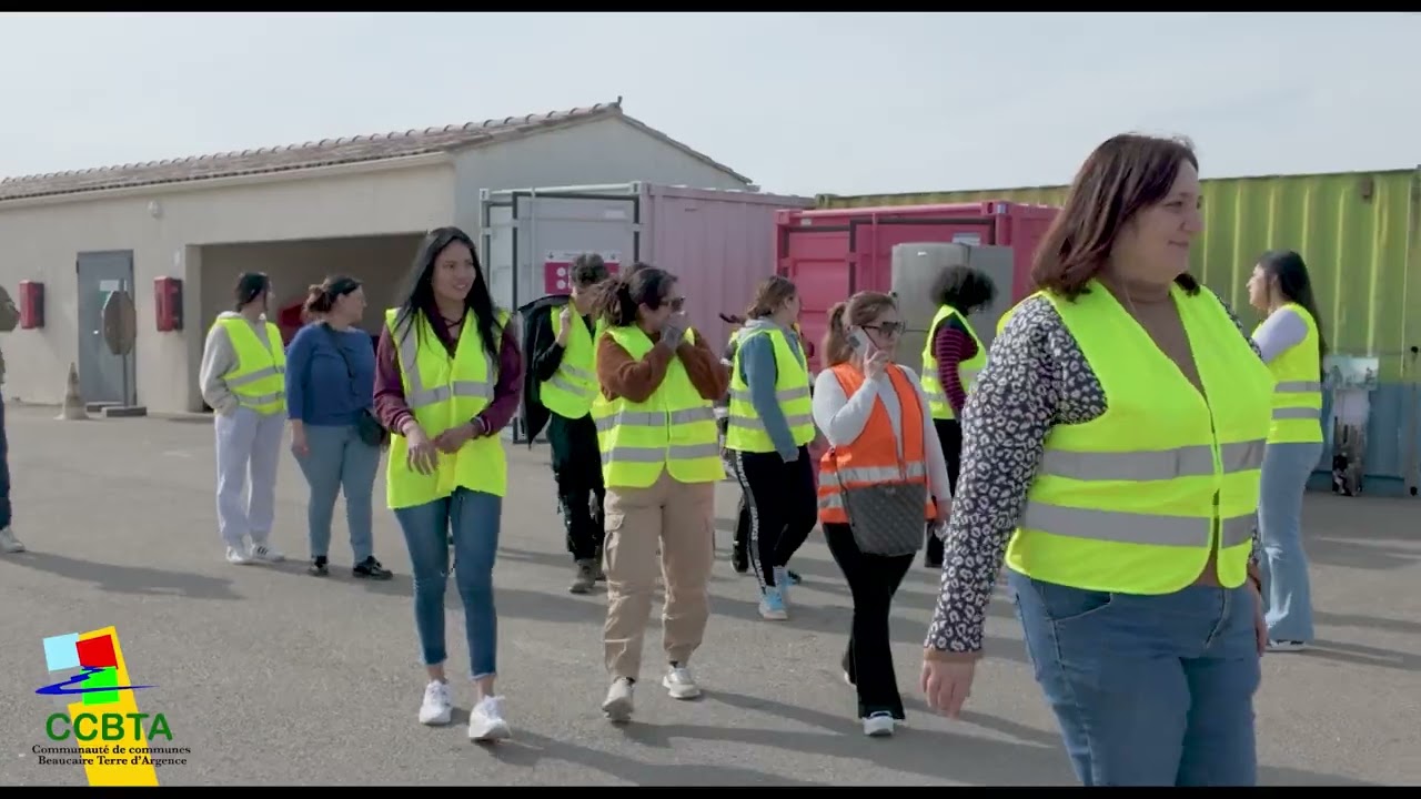 ENVIRONNEMENT Sensibilisation au tri sélectif et visite de la déchèterie de Beaucaire avec la CCBTA