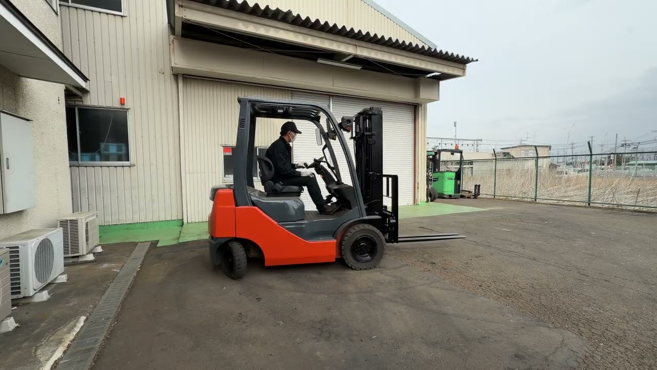TOYOTA 2017 02 8FD18 61689　トヨタ　エンジンフォークリフト　カウンター　豊田　ディーゼル　軽油　1.8トン　1.8t　1800kg　（検：1.5t　1.5ﾄﾝ）