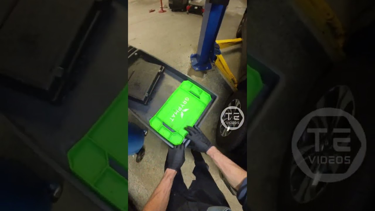 2018 Honda CR-V CVT And Coolant Drain+Fill FYB 🔧🥲👌 #honda #crv #uber #cantmakethisup #pov #fyb
