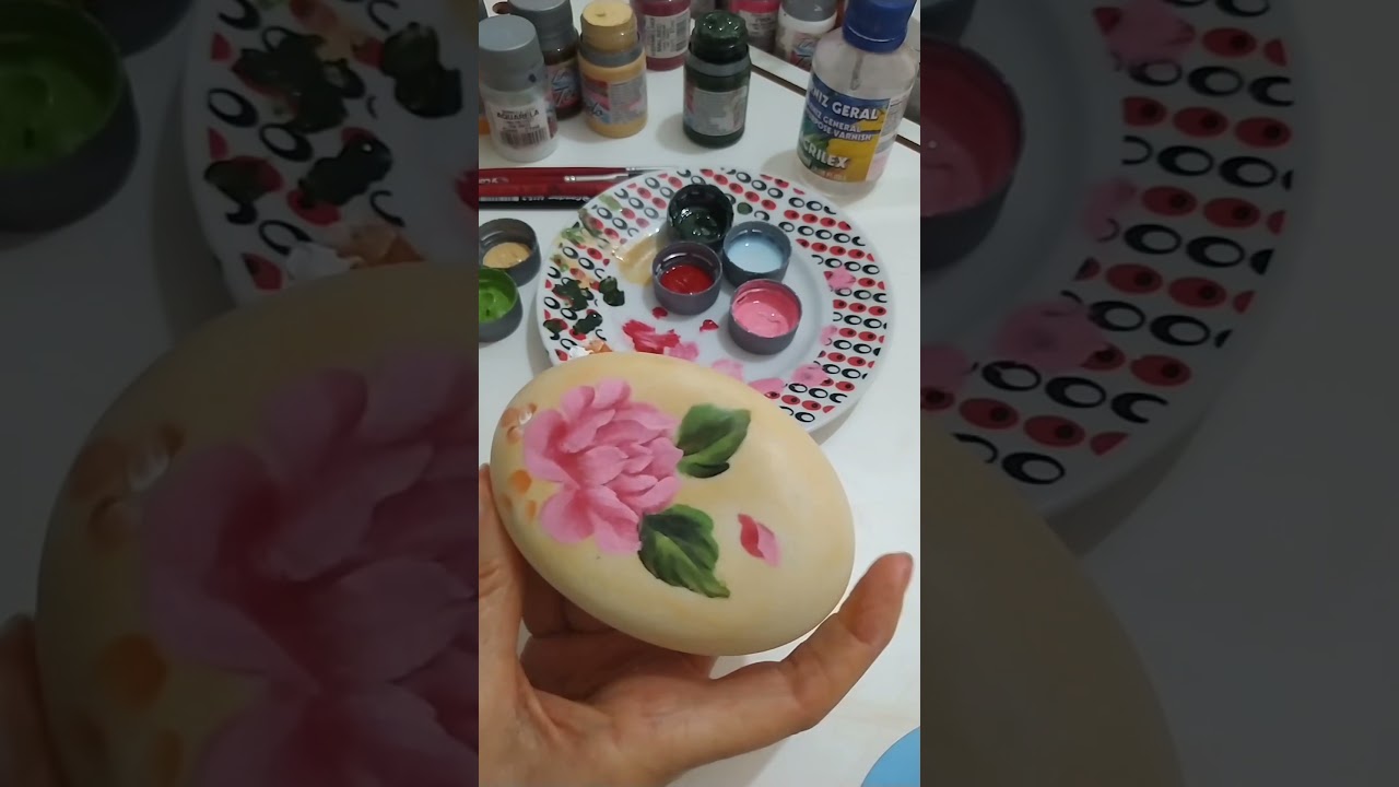 PINTANDO SABONETE USANDO STENCIL