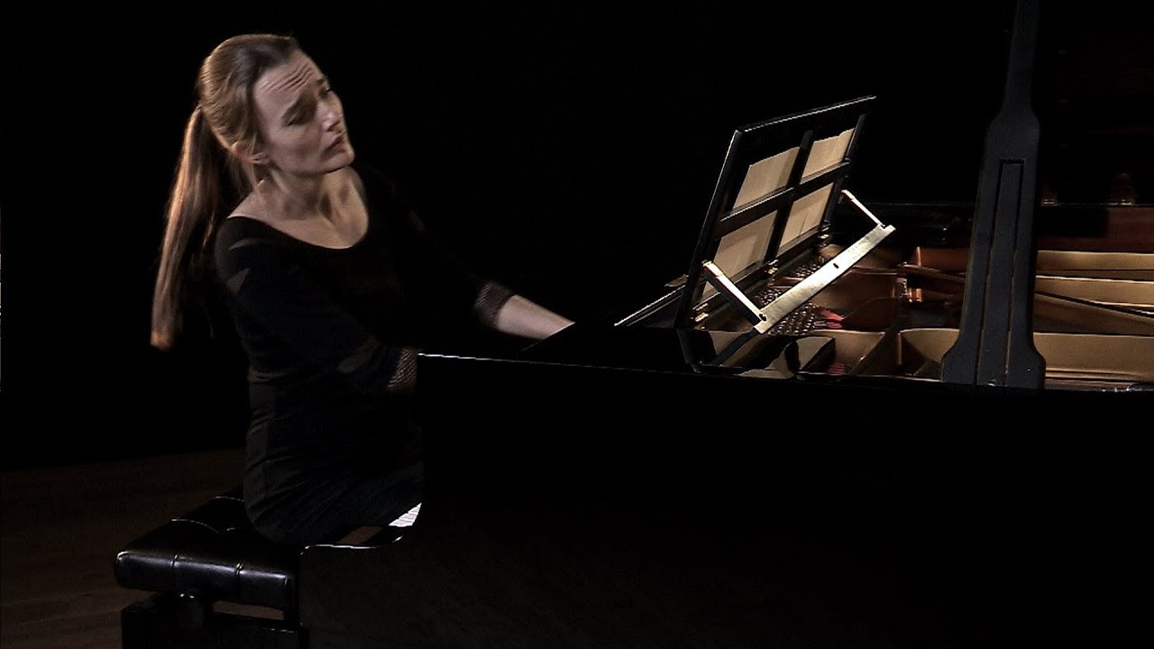 VITA BREVIS ARS LONGA - KYRA STECKEWEH spielt EMILIE MAYER & FANNY HENSEL