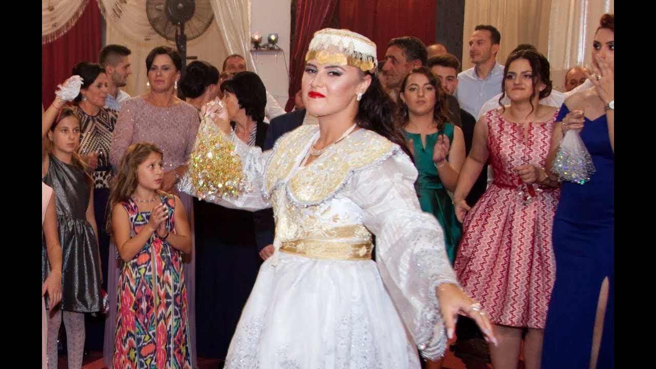 KJO ESHTE NUSJA ME E BUKUR SHQIPTARE  - KANAGJEGJI ELDINES 2017