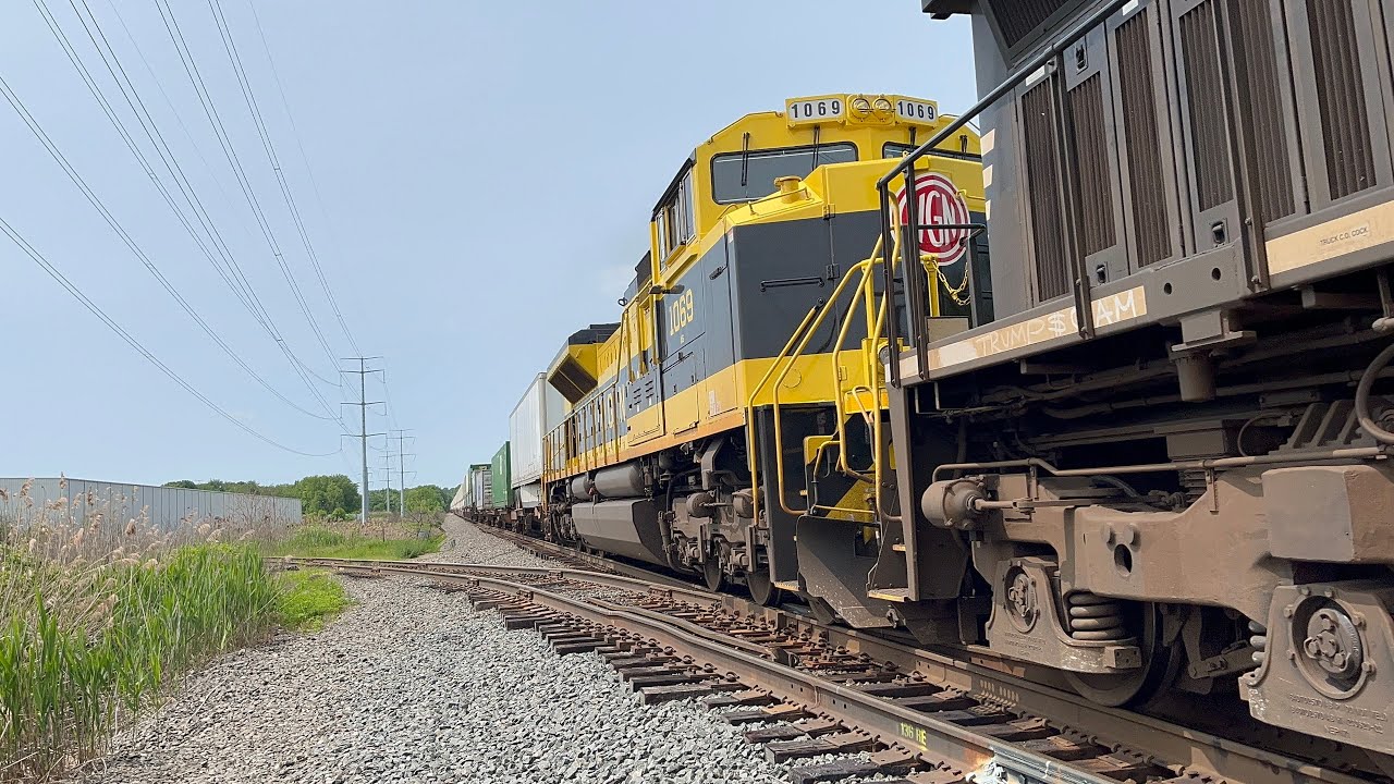 Railfanning Macedonia Ohio 6/1/2025 Ft. Virginian Heritage Unit, BNSF, High Speed Freights, & More!