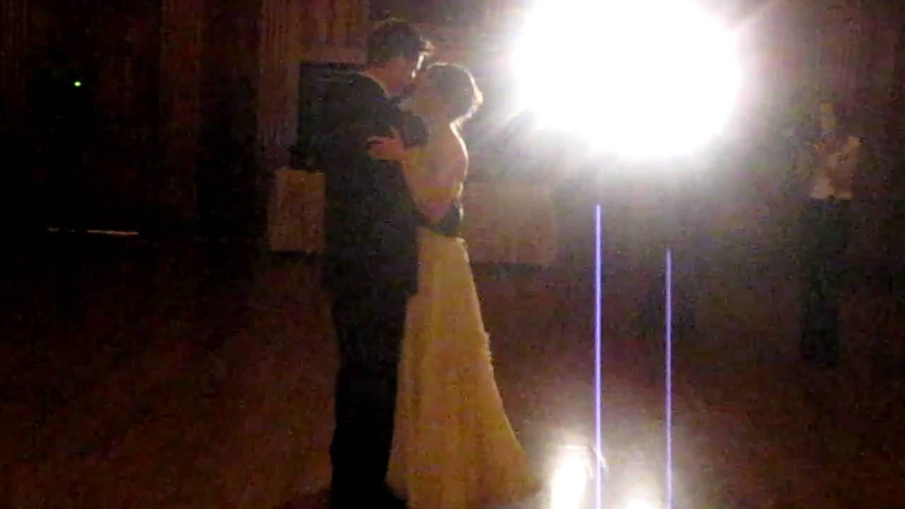 Jen & Paul Swanson's First Dance - Head Over Heels