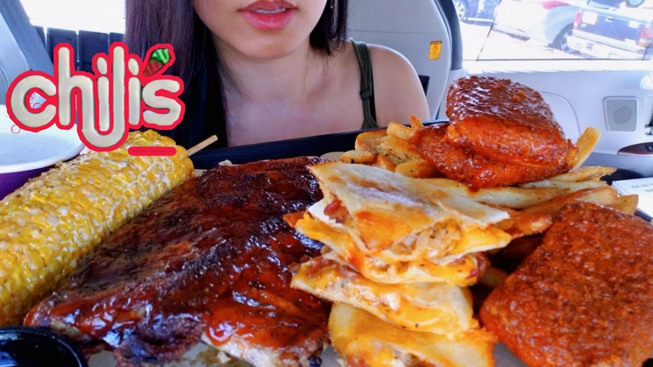 ASMR EATING SOUNDS CHILI'S BBQ RIBS NASHVILLE HOT MOZZARELLA CAR MUKBANG 먹방 REAL TWILIGHT