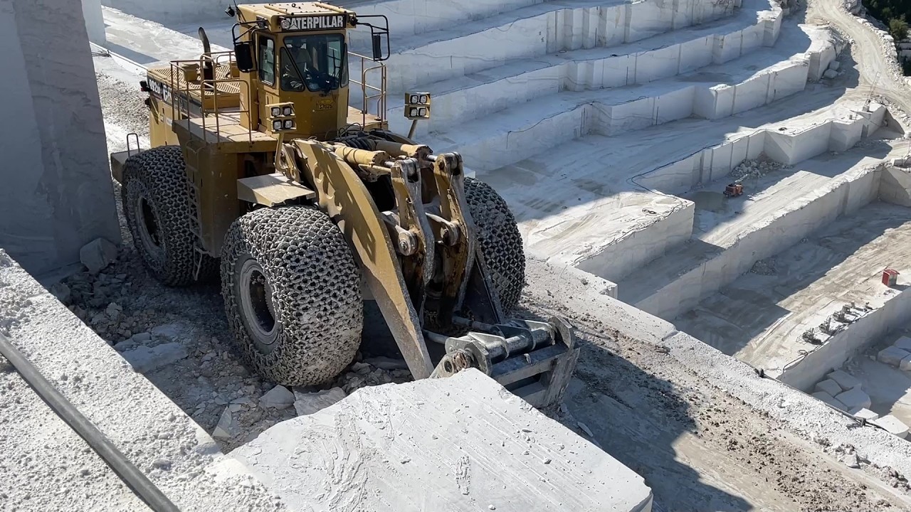 Marble Quarry Giants: Extracting and Hauling Massive Stone Columns
