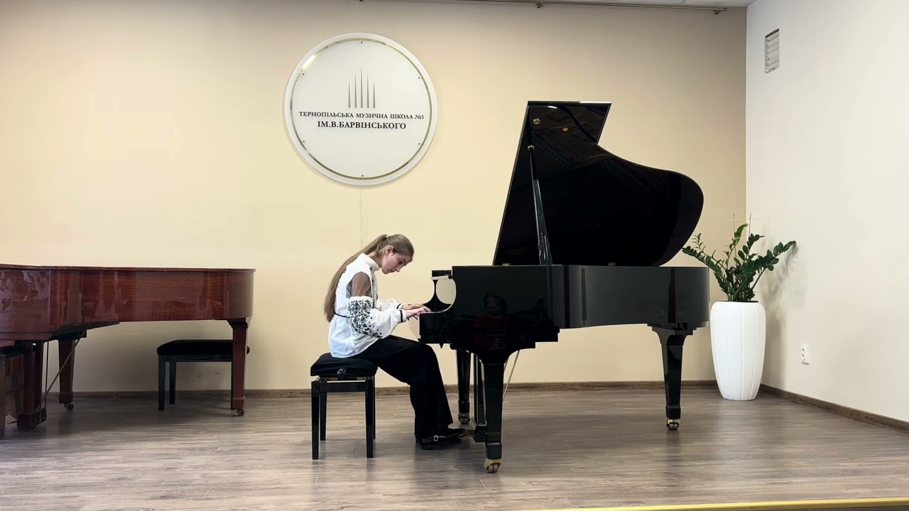 М. Кармінський    Гумореска виконує Тарнавська Софія