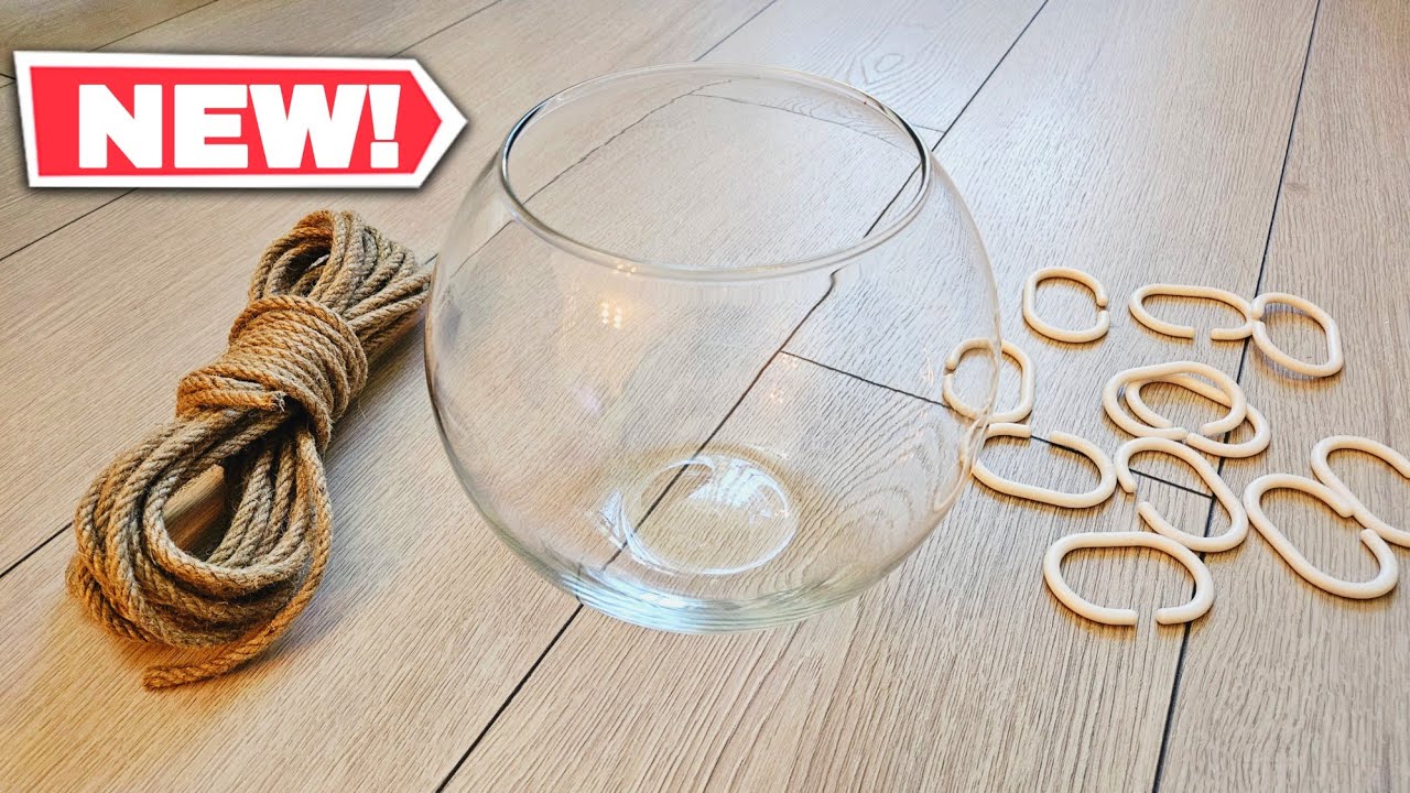 😍 Take a look at 2 ideas you can make with a glass globe jar, jute rope and plastic rings!