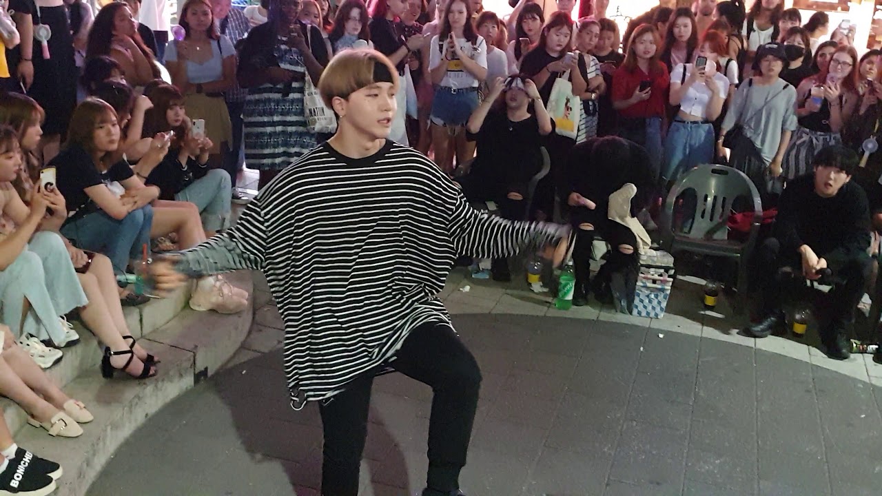 《ATEEZ_PirateKing》20190806_205808#KingdomS(킹덤즈) #김태유(TaeYou) 에이티즈#해적왕 홍대버스킹 #SnowHorse