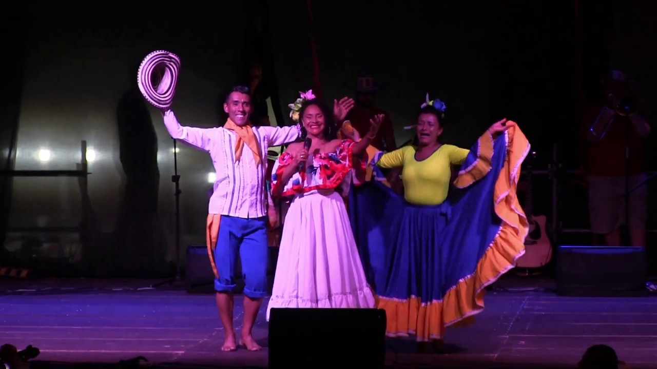 XX° FESTIVAL INTERNAZIONALE DEL FOLKLORE DI CARPINONE - 12 AGOSTO 2019 - ESIBIZIONE GRUPPO COLOMBIA