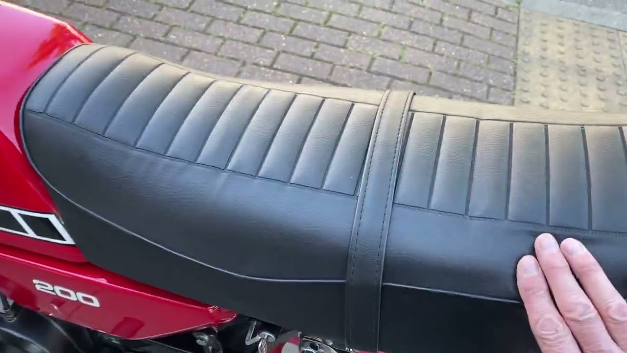 Yamaha RD200