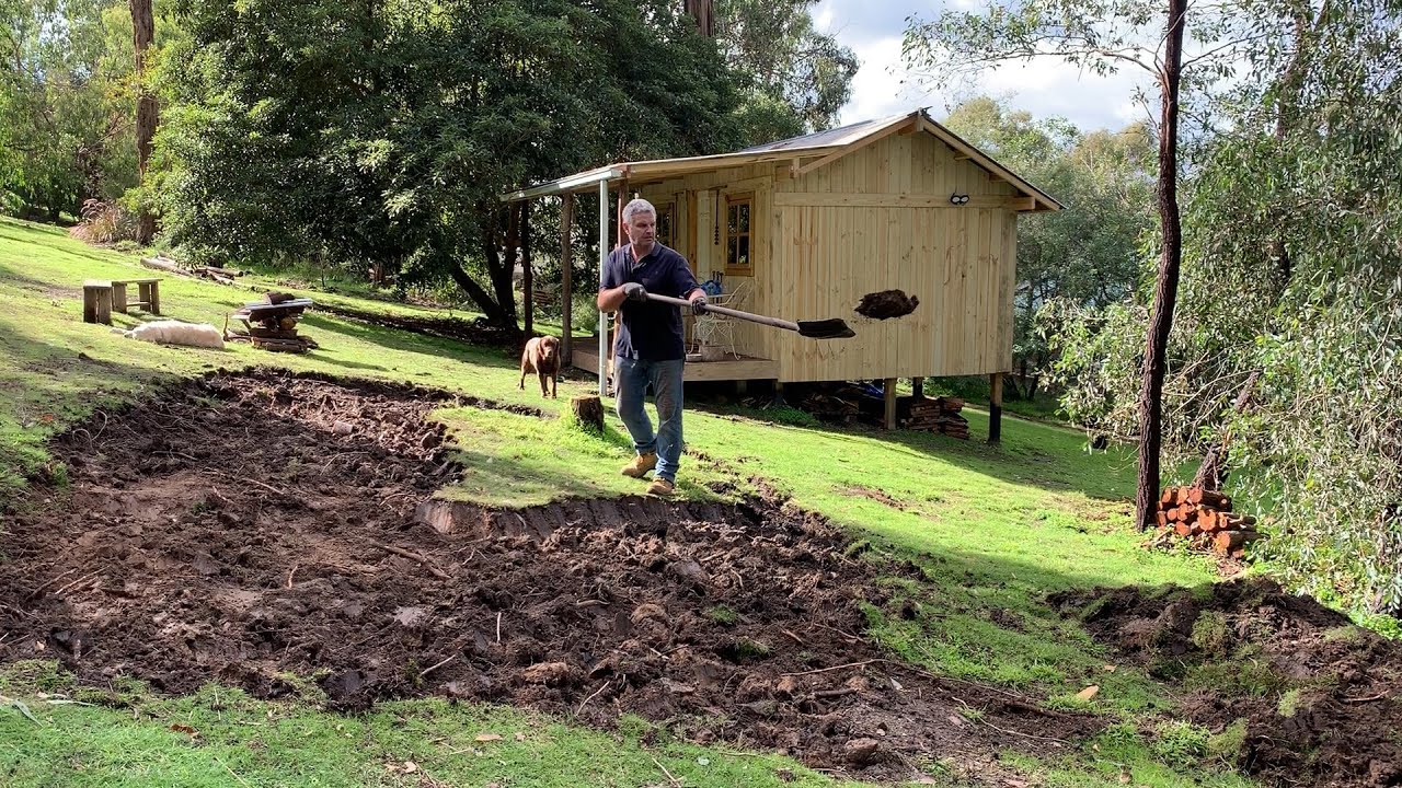 Making a start on the Frog Pond and Permaculture Garden Beds - Urban Garden Build
