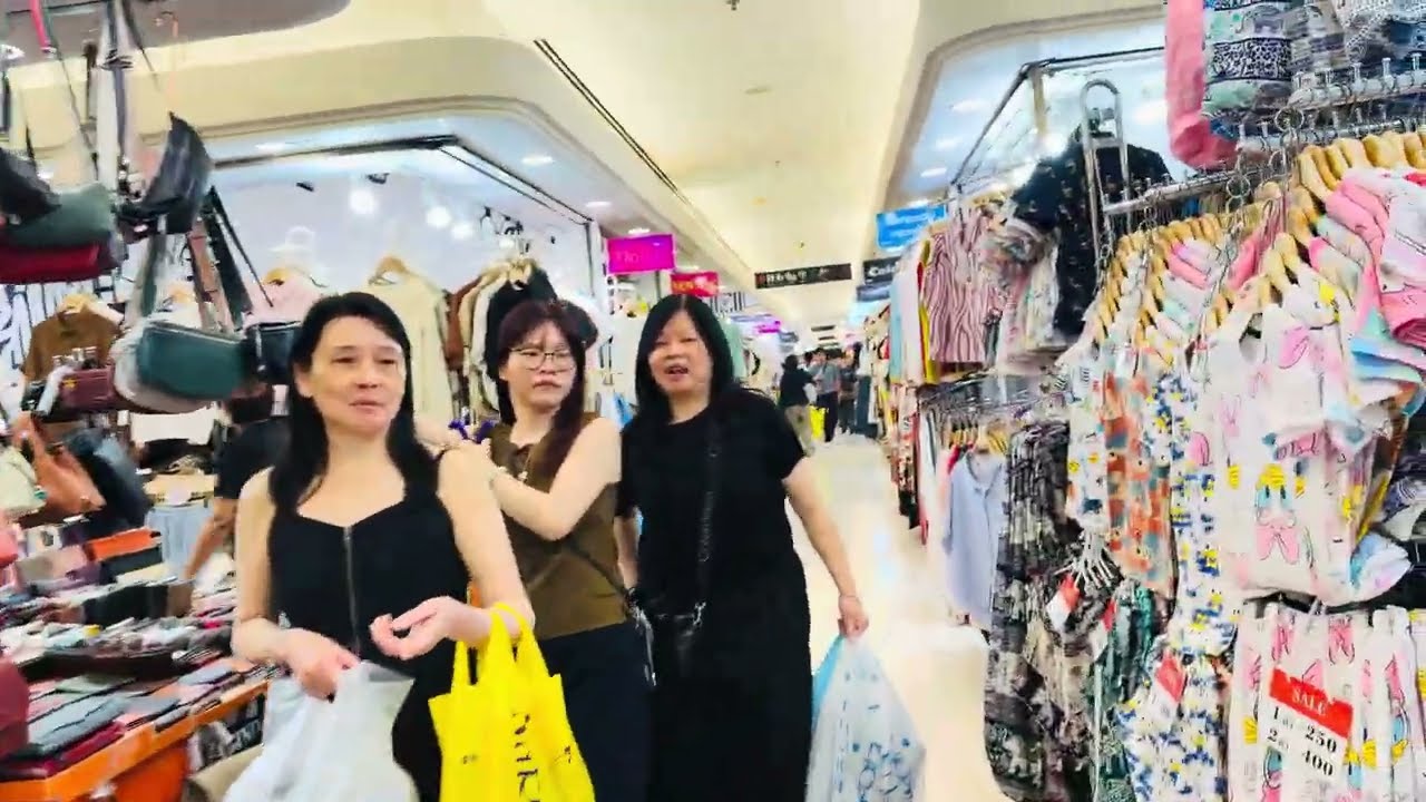 Platinum Fashion Mall#Henry Zaw Seng#ခရီးသွားဗဟုသုတ#travel
