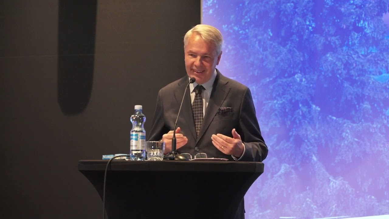 Ulkopolitiikka - Pekka Haavisto